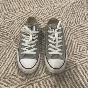 Converse All-Star Grey Sneaker. Women’s Size 7, Men’s Size 5.